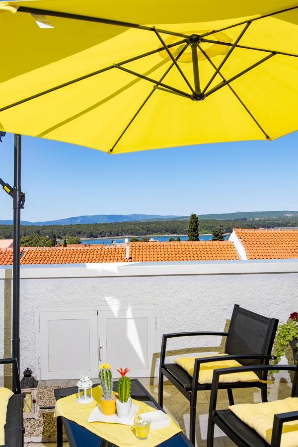 The Rooftop Apartment Punat Buitenkant foto