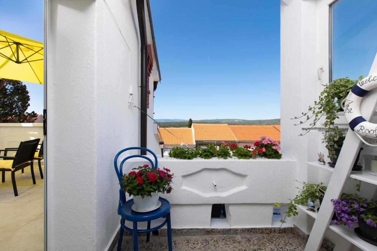 The Rooftop Apartment Punat Buitenkant foto